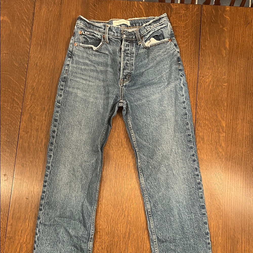 Abercrombie & Fitch Boyfriend Jeans in Denim Blue